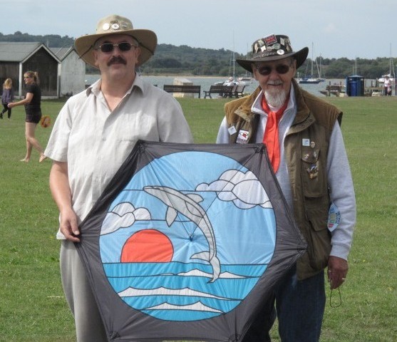 Harry & Dicky with PKF hex kite made by Pat & Ron Dell